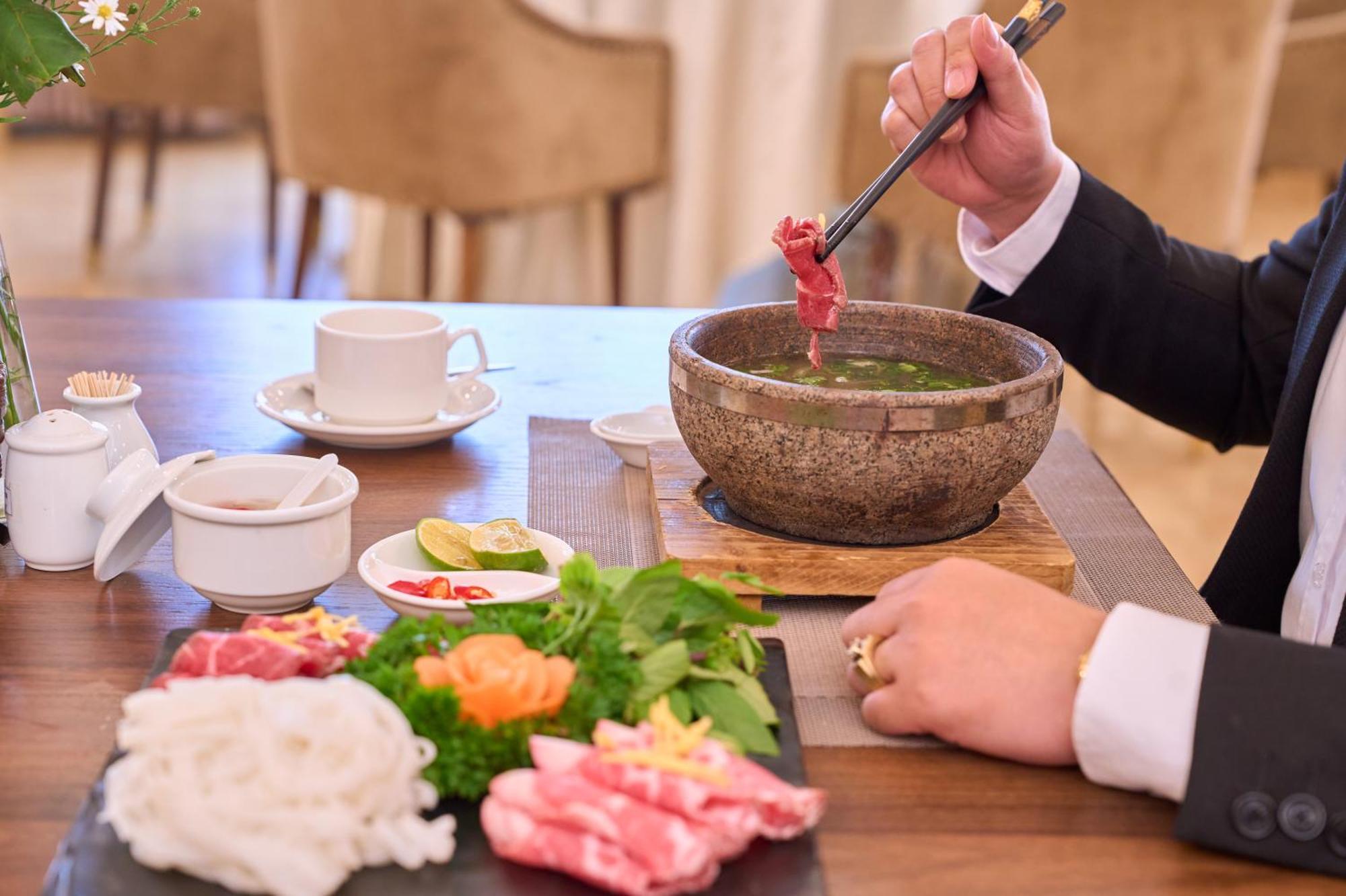 Le Haute Hotel ハイフォン エクステリア 写真