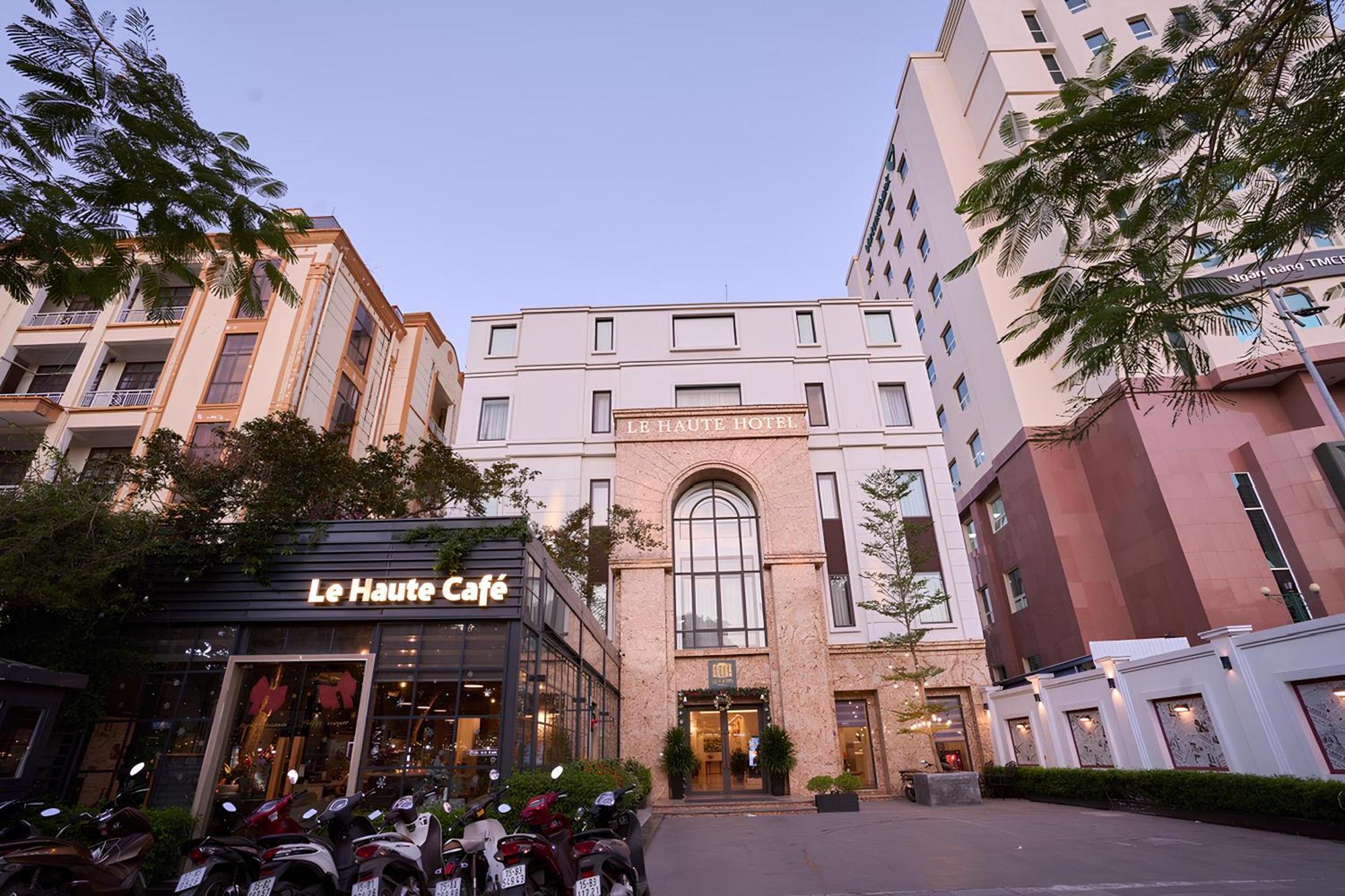 Le Haute Hotel ハイフォン エクステリア 写真