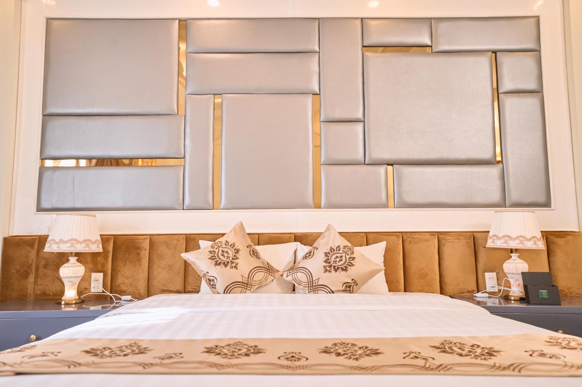 Le Haute Hotel ハイフォン エクステリア 写真
